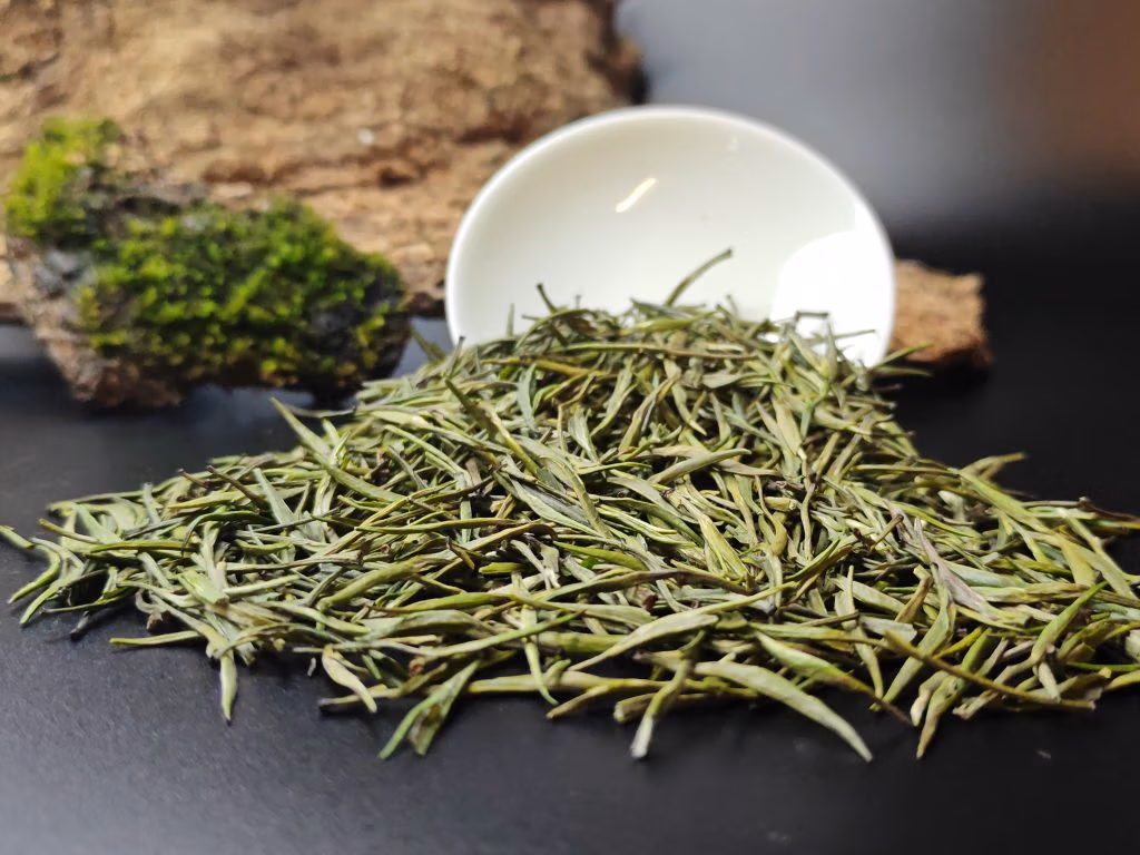 Sparrow Tongue Green Tea