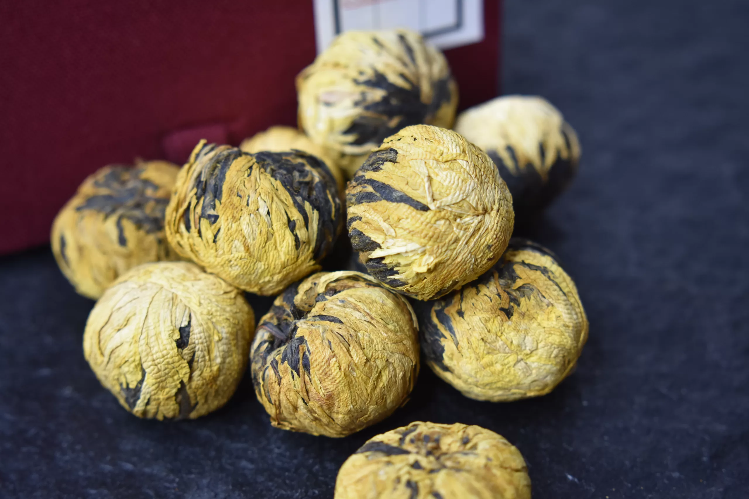 Chrysanthemum hydrangea black tea